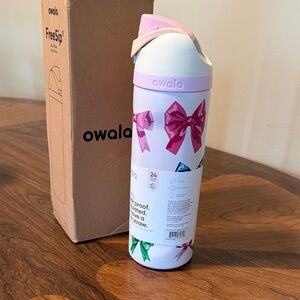 Owala FreeSip Floral Bow Water Bottle - Bow Accents